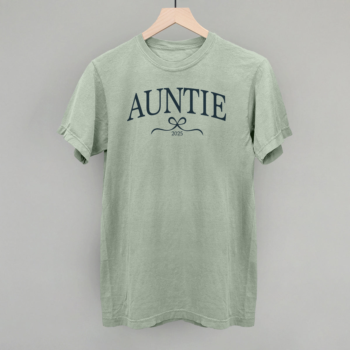 Auntie 2025 Bow