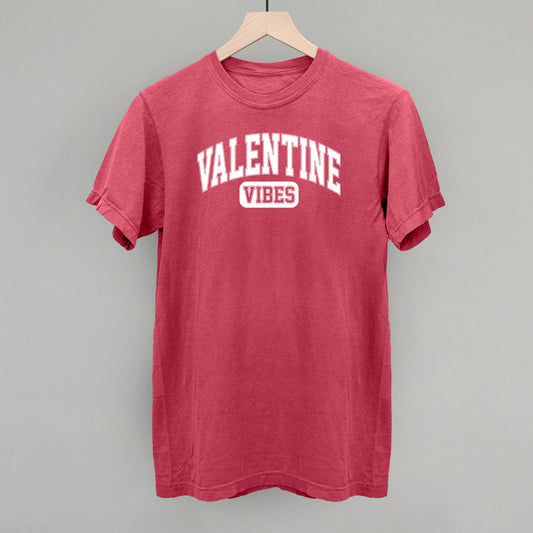 Valentine Vibes Arch