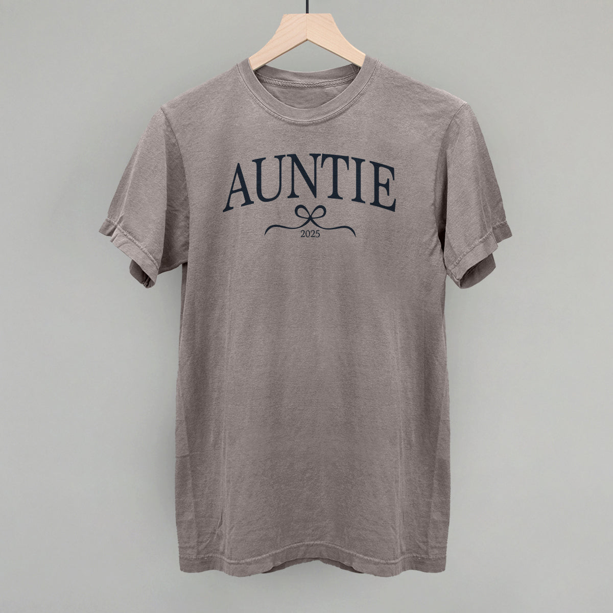 Auntie 2025 Bow