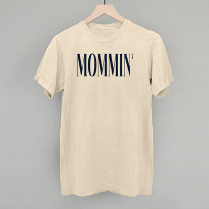 Mommin' Blue Text