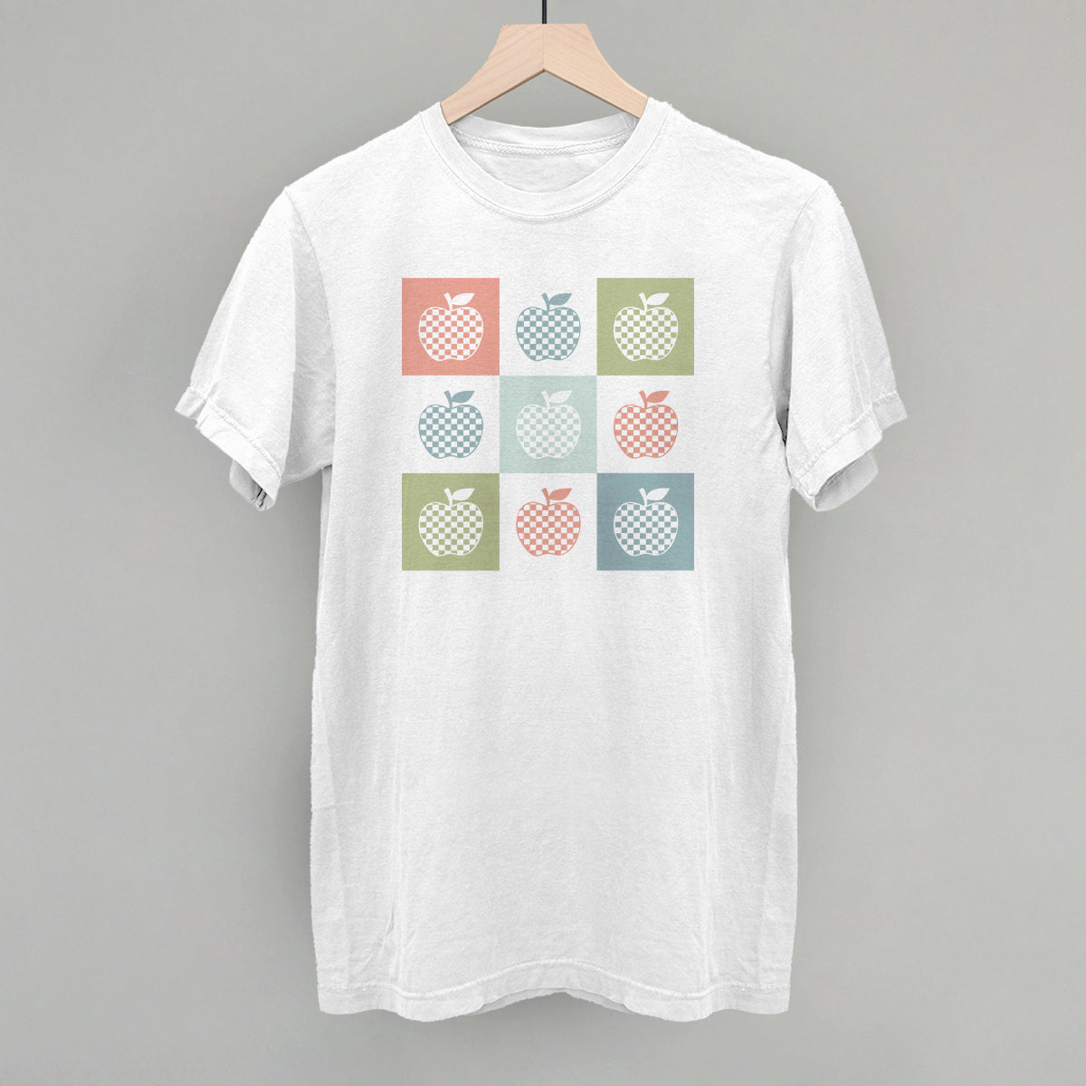 Checkered Apples Grid