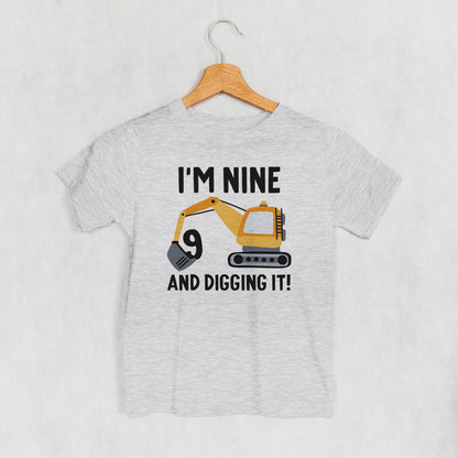 I'm 9 And Digging It (Kids)
