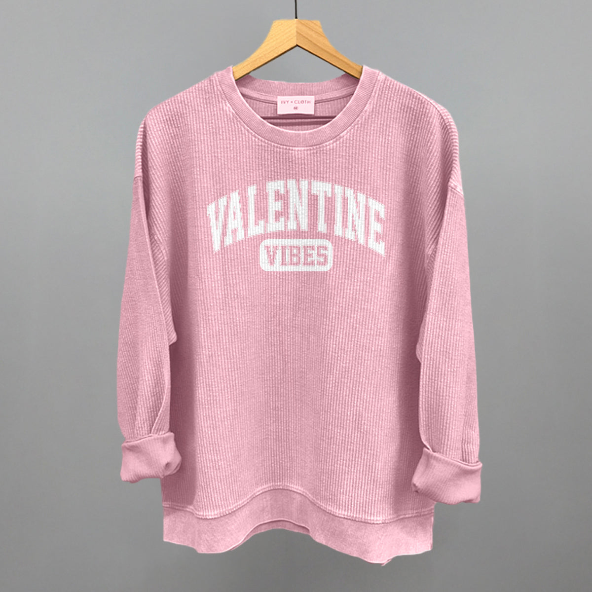 Valentine Vibes Arch