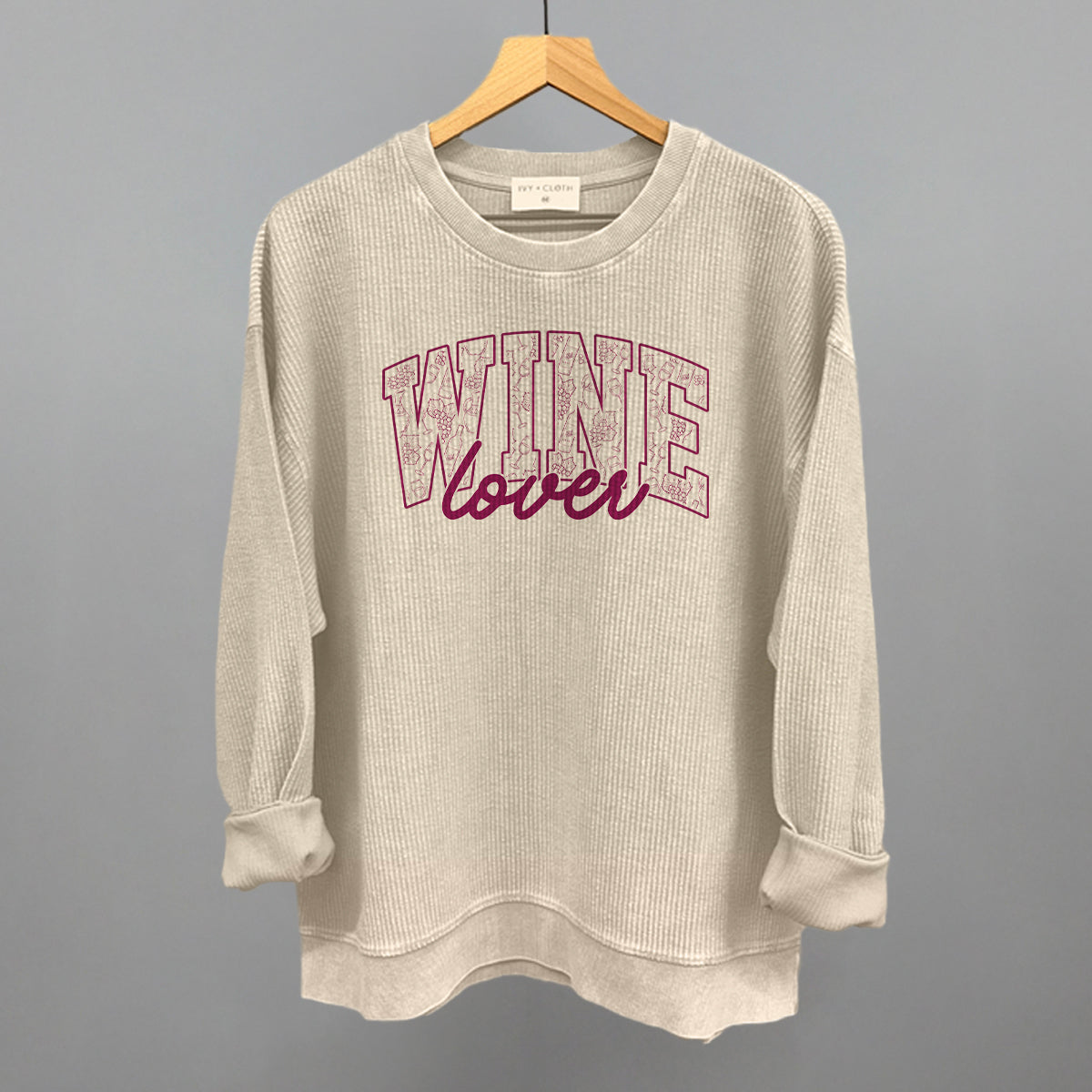 Wine Lover Arch + Script