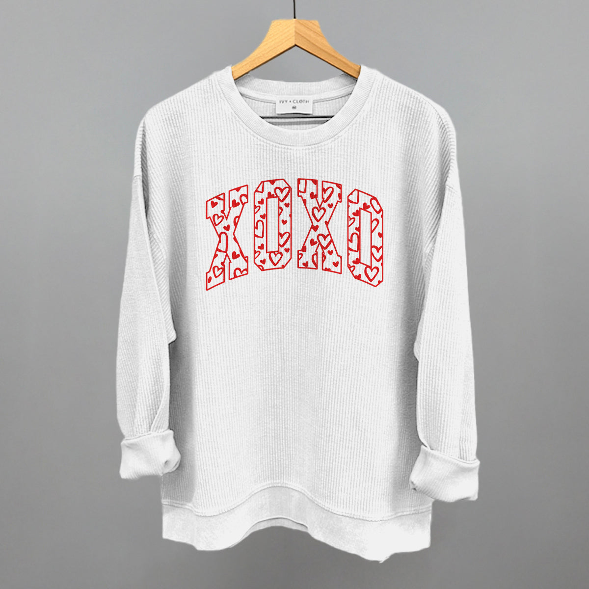 XOXO Arch + Hearts