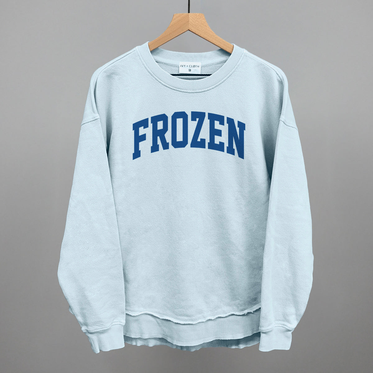 Frozen Arch – Ivy + Cloth