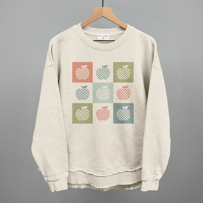Checkered Apples Grid